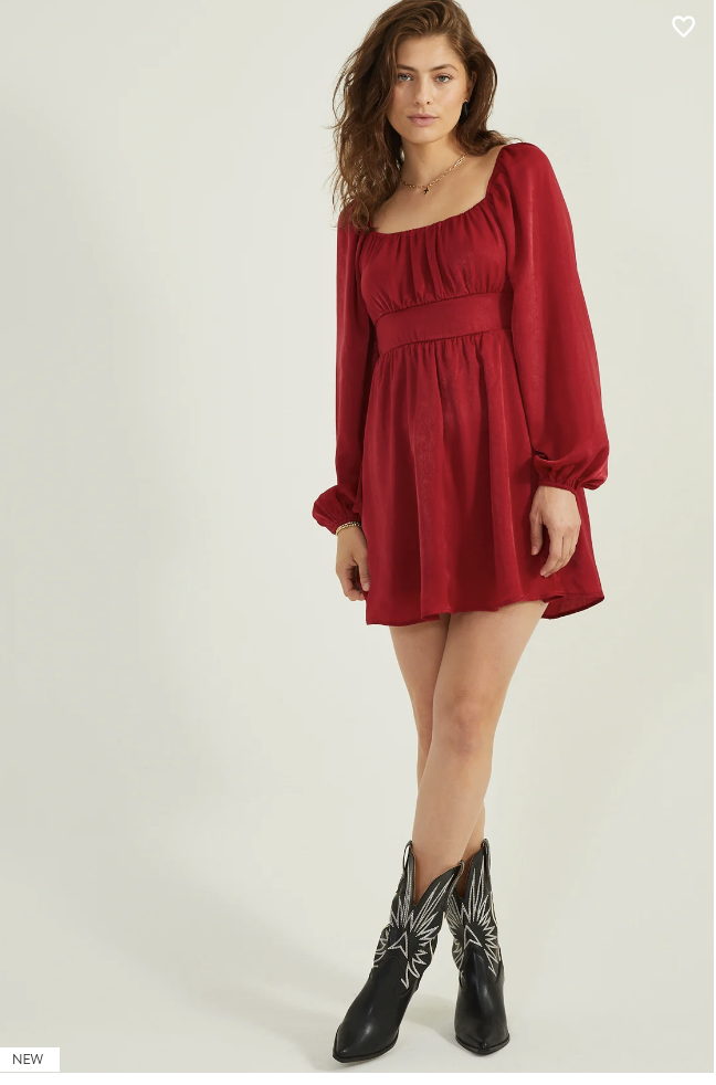 Fall senior photo fashion inspiration red dress with black boots